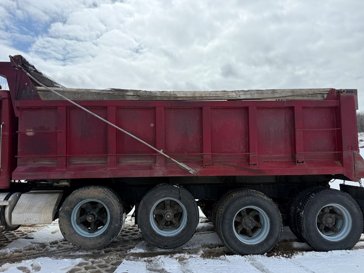 #2016-•-1990-western-star-quad-axle-dump-truck-image-36