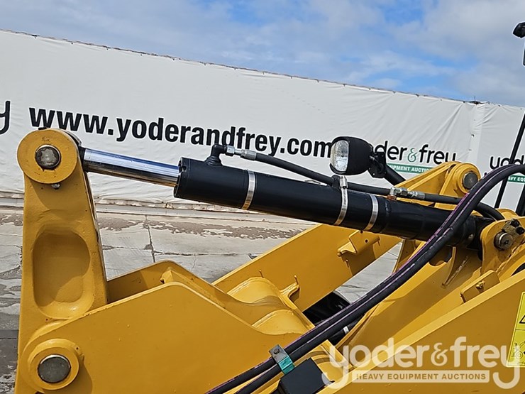 2014-caterpillar-907h2-image-15