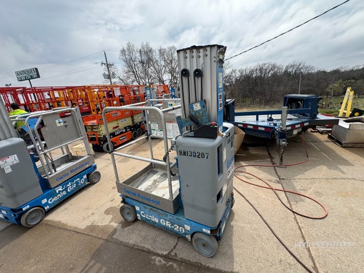 2013-genie-gr20-image-2