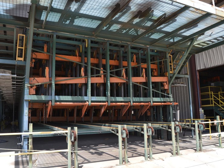 2015-usnr-83-bay-bin-sorter-w/infeed-incline-chain-w/catwalk-and-steps-on-both-sides-of-sorter-image-10