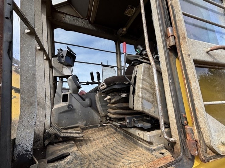 2006-kobelco-sk330-lc-image-26