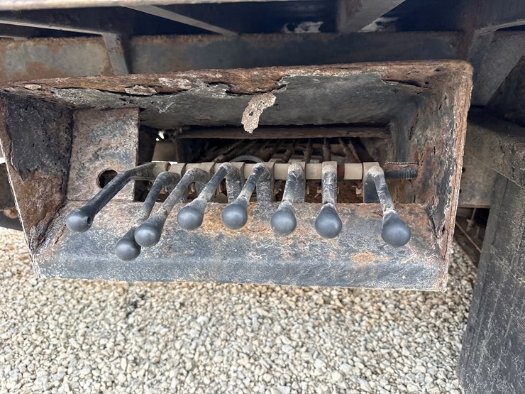 1999-international-4900-image-58