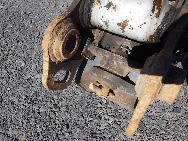 takeuchi-tb260-image-20