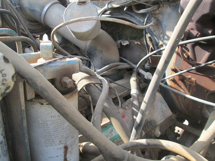 1981-international-s1800-image-27