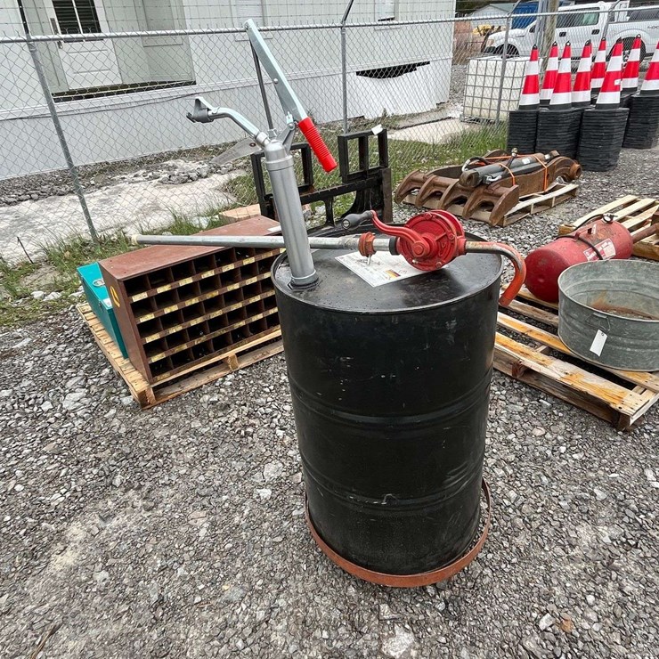 55 Gal. Drum w/ Wheel Cart & 2 Hand Pumps