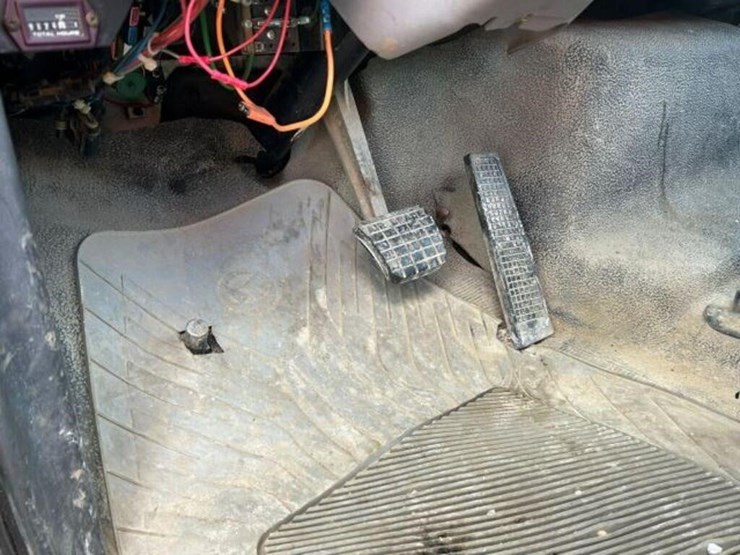 1997-ford-f800-image-23