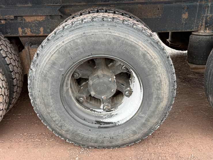 #1056-•-1989-mack-quad-axle-dump-truck-image-73