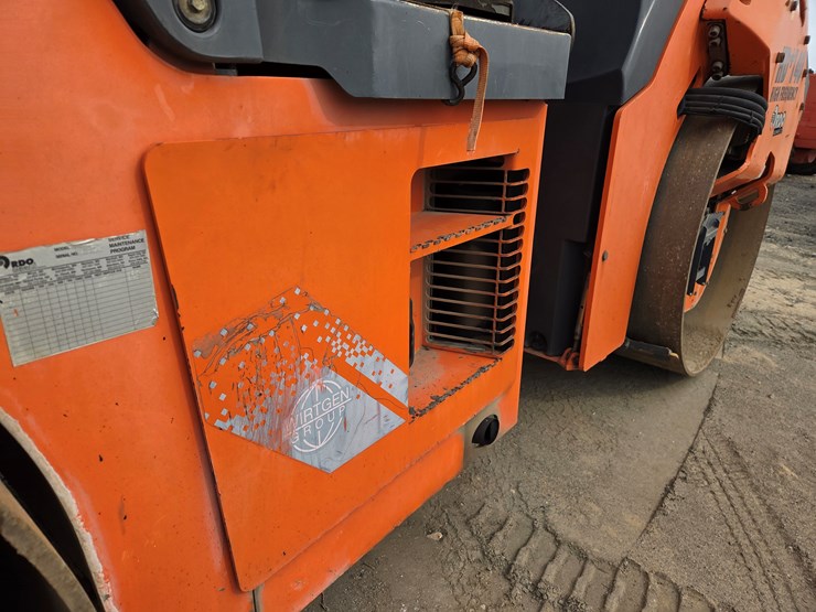 2012-hamm-hd140-image-18