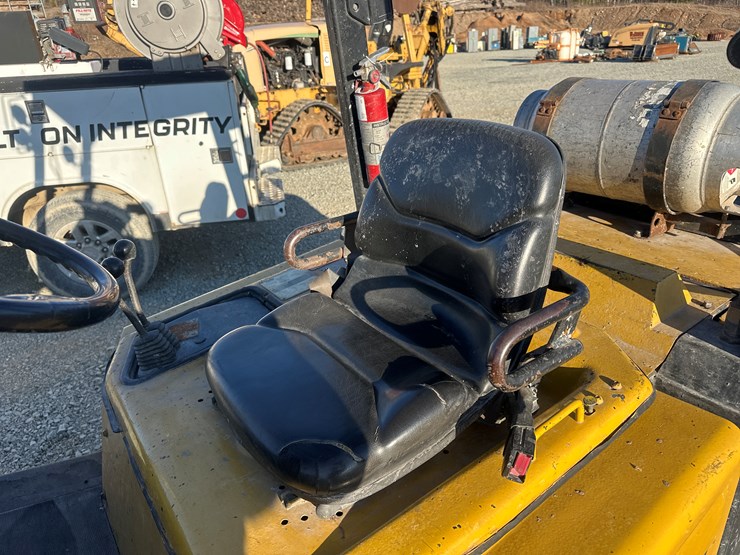 massey-ferguson-8-image-27