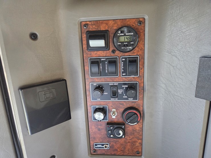 2006-kenworth-w900-image-61