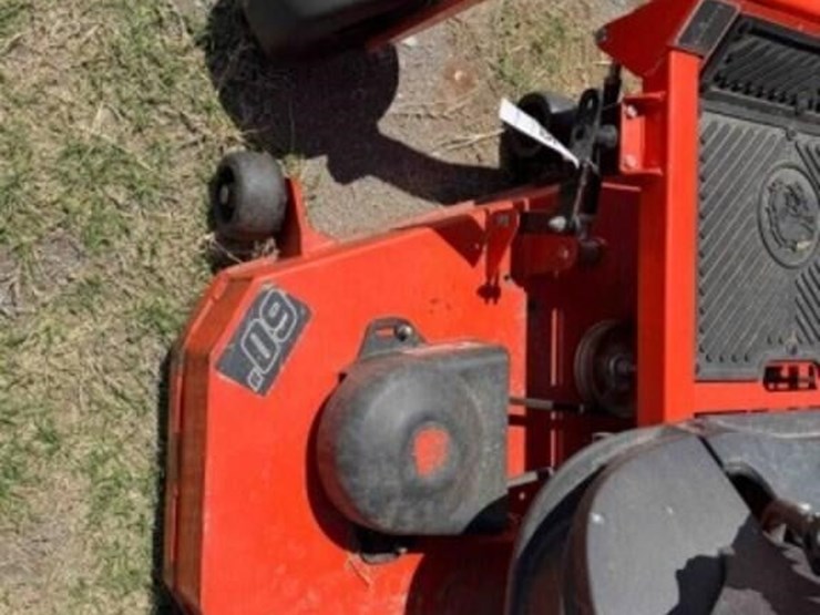 bad-boy-maverick-60”-zeroturn-mower-image-11