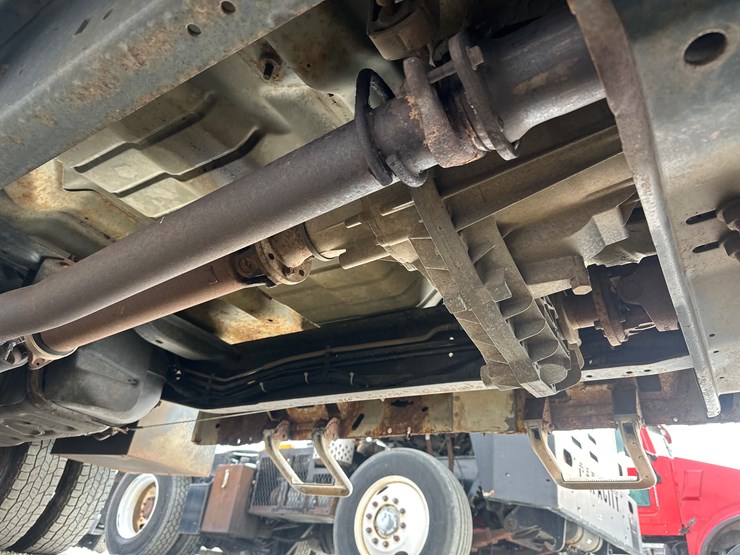 2010-ford-f350-image-53