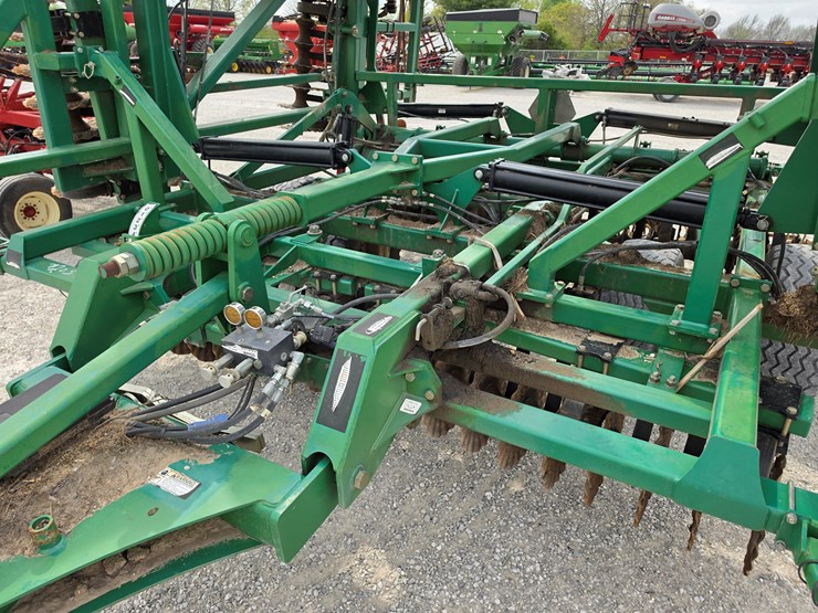 2014-great-plains-4000tm-image-17