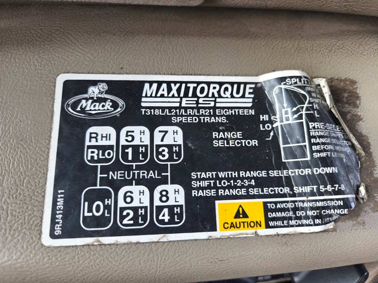 2007-massey-ferguson-8-image-45