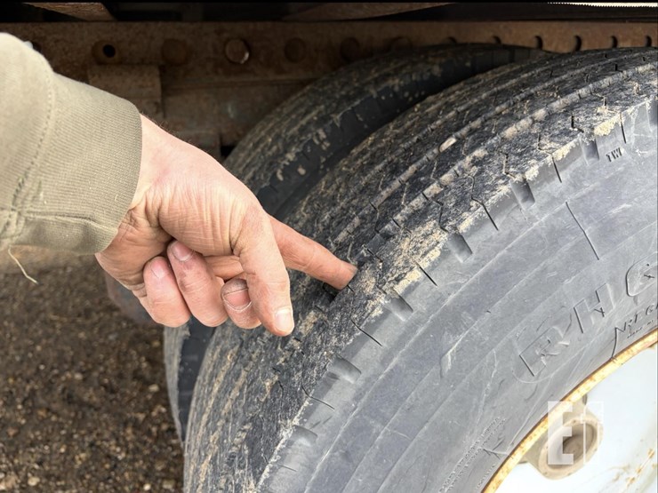 2006-stoughton-trailer-image-6