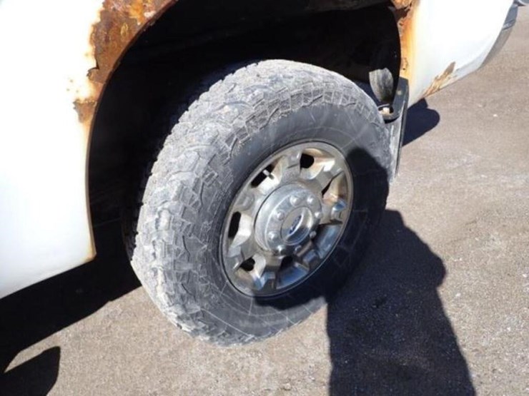 2015-ford-f350-image-31