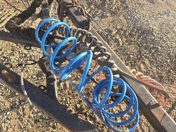 2006-massey-ferguson-8-image-11