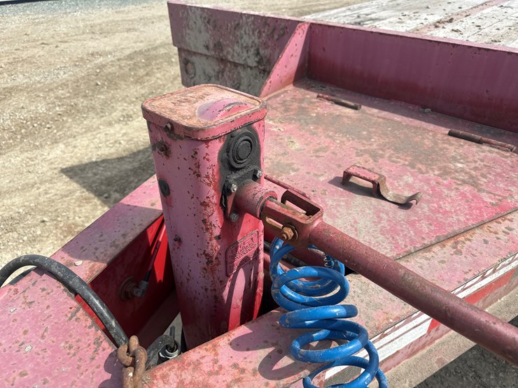 2008-massey-ferguson-8-image-11