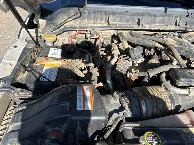 2012-ford-f550-image-38