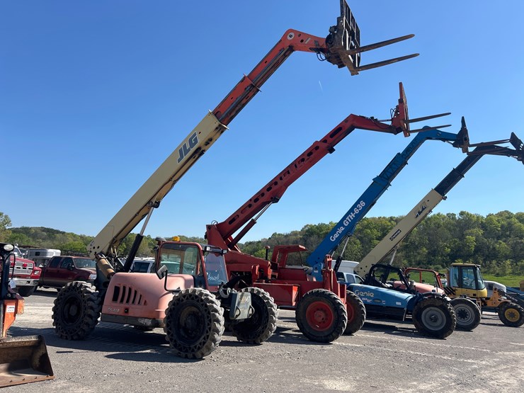 2007-jlg-g6-42a-image-1