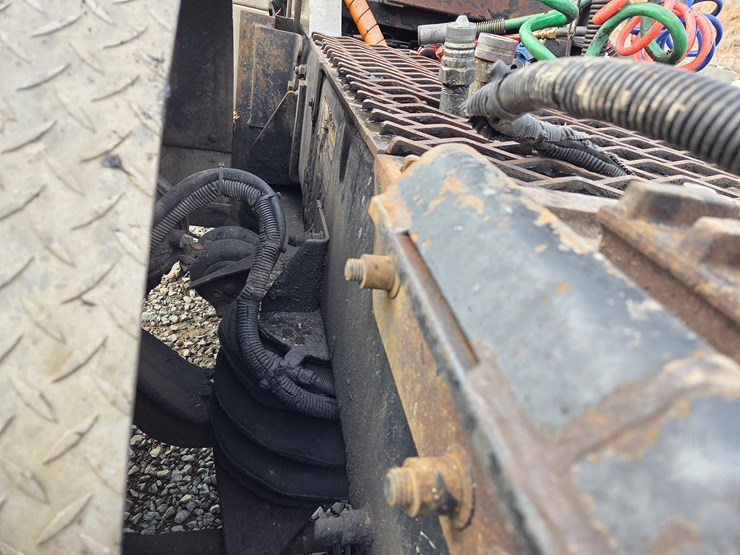 2007-massey-ferguson-8-image-27