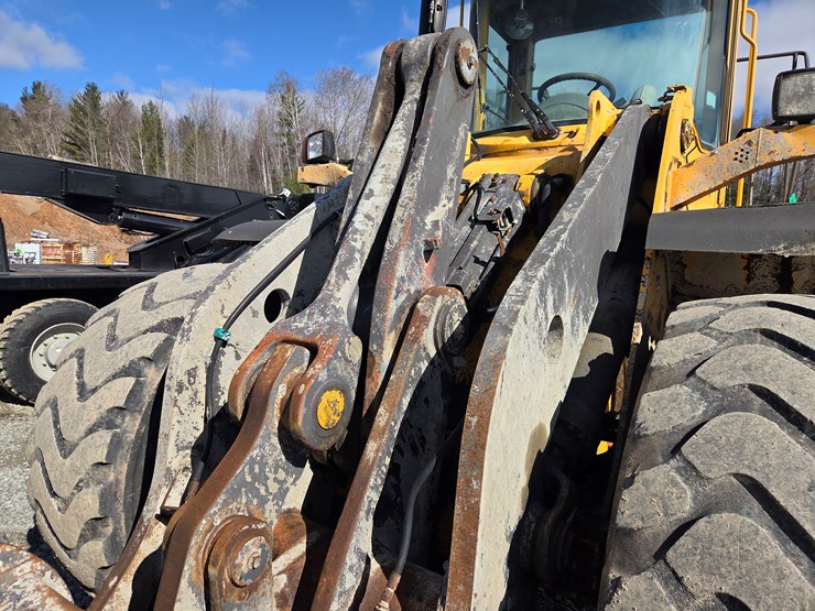 volvo-l110e-image-14