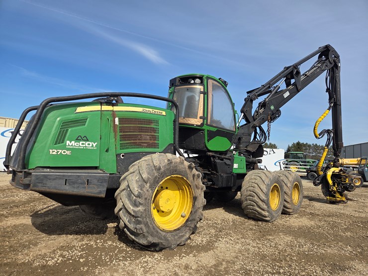 2011-deere-1270e-image-5