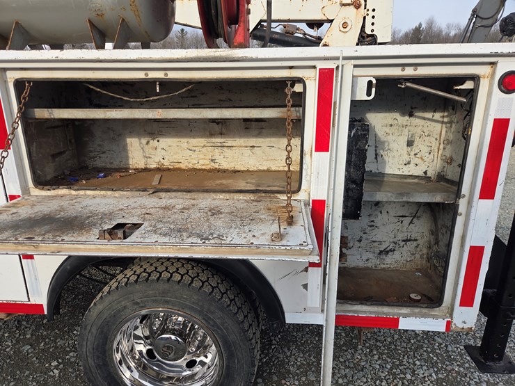 2018-ford-f550-xl-image-27