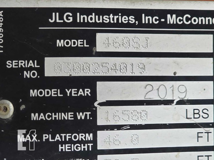 2019-jlg-460sj-image-31