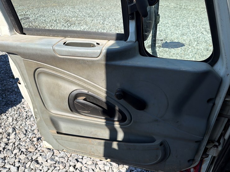 2004-international-4300-sba-image-42