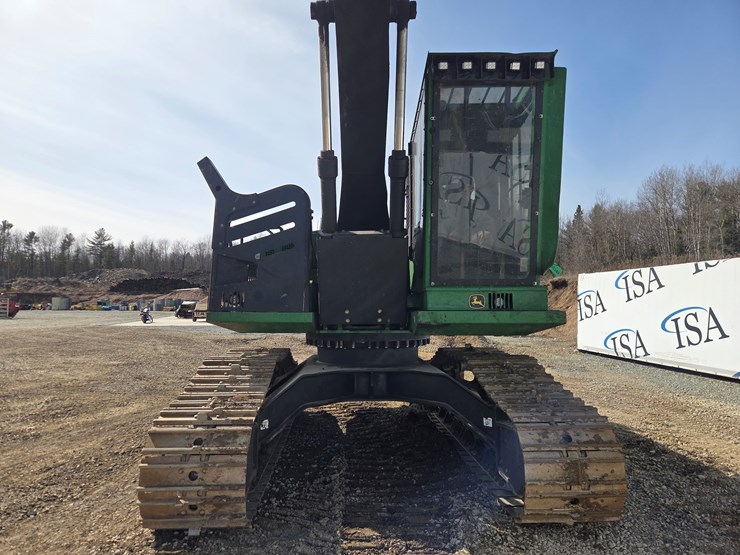 2016-deere-2154d-image-9