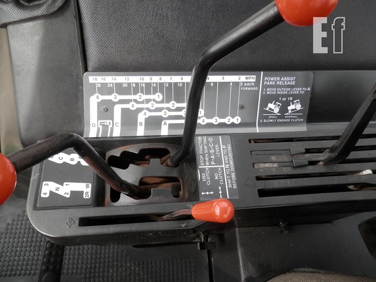 john-deere-4240-image-16