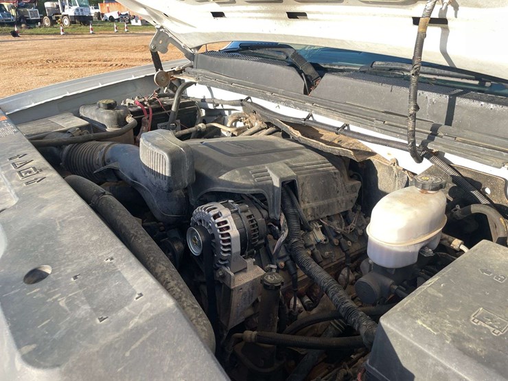 2013-gmc-sierra-2500-image-7