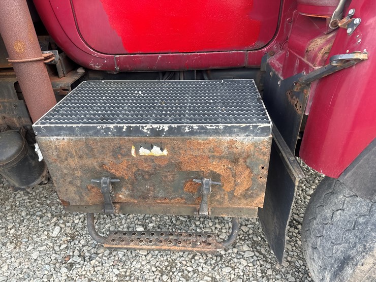 1986-mack-dm686s-image-12