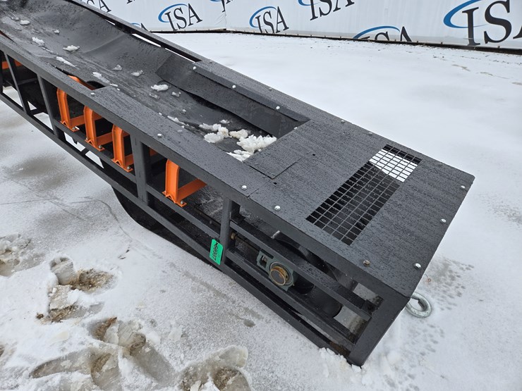 massey-ferguson-8-image-9