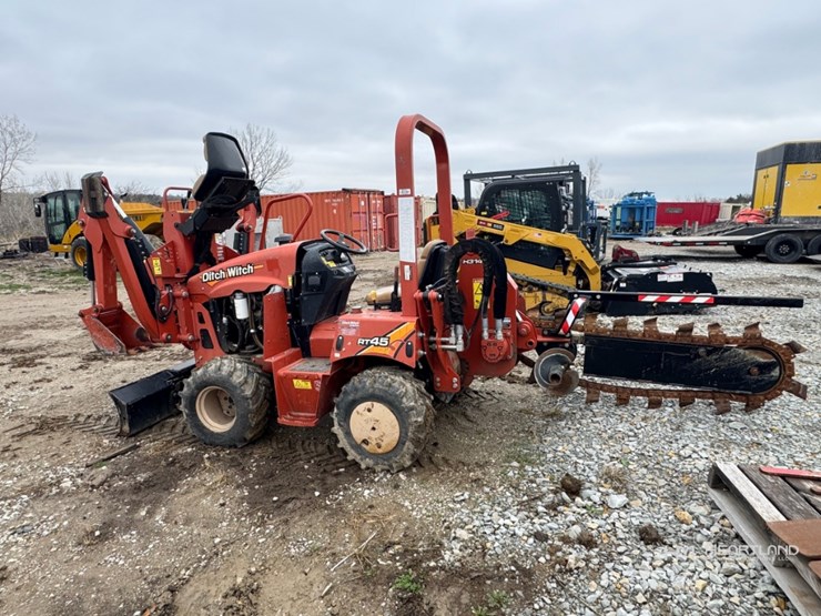 2017-ditch-witch-rt45-image-6