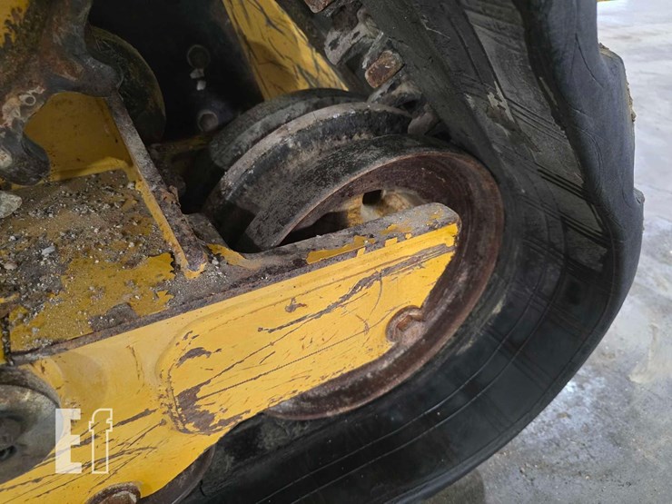 2022-caterpillar-289d3-image-30