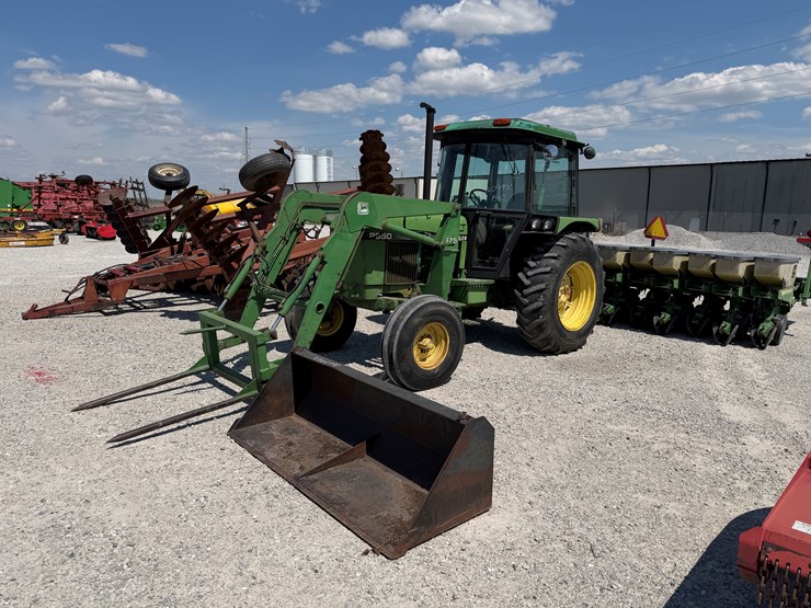 1984-john-deere-2550-image-1