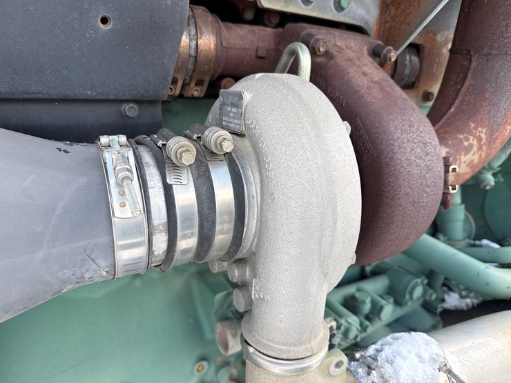 #2212-•-vovlo/marathon-320kw-generator-image-34