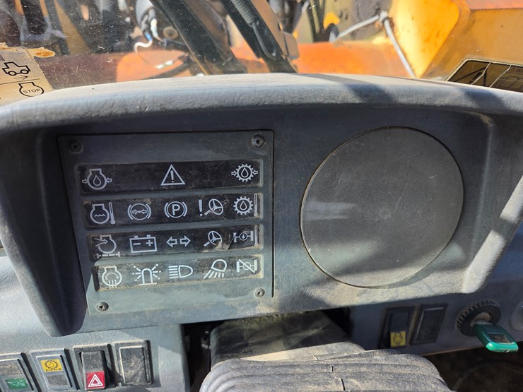 volvo-l120d-image-65