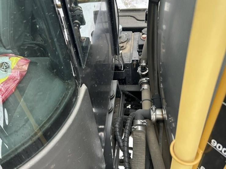 2012-ag-chem-rg1100-image-56