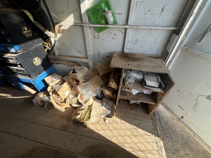 2013-w-w-t/a-cargo-trailer-image-15