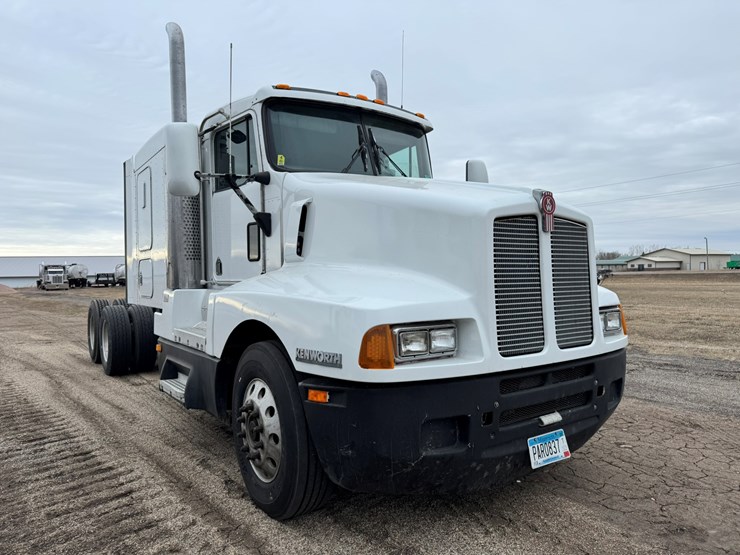 1995-kenworth-t600-image-6