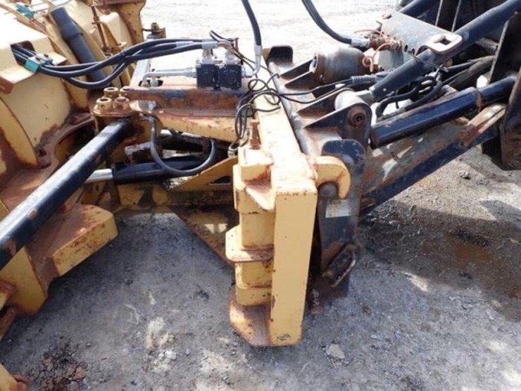 2014-new-holland-t4.75-image-28