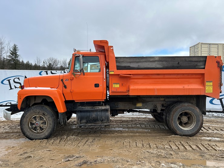 1997-massey-ferguson-8-image-2