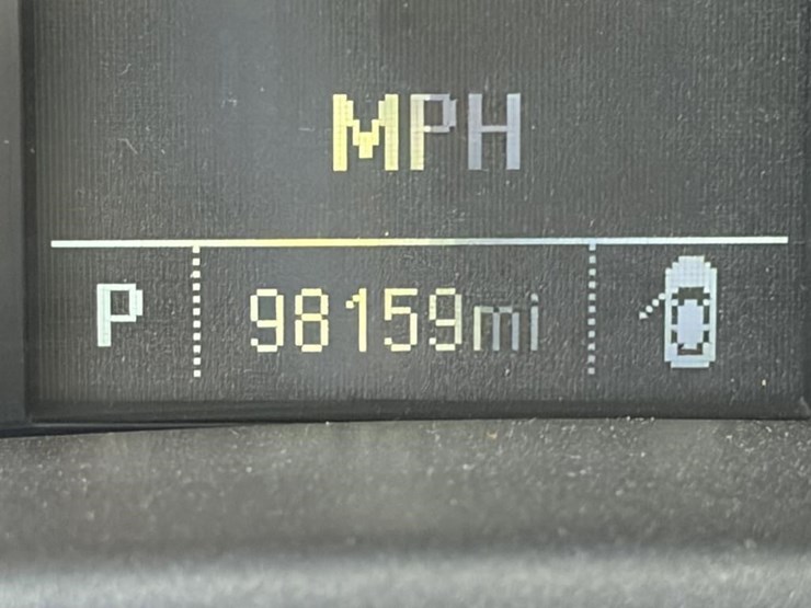 2017-gmc-sierra-3500-image-16