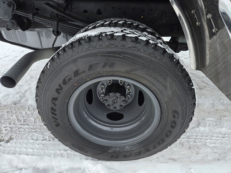 2001-ford-f350-image-48