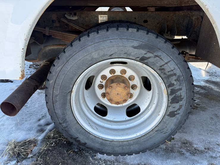 #1063-•-2014-ram-5500-heavy-duty-service-truck-image-36