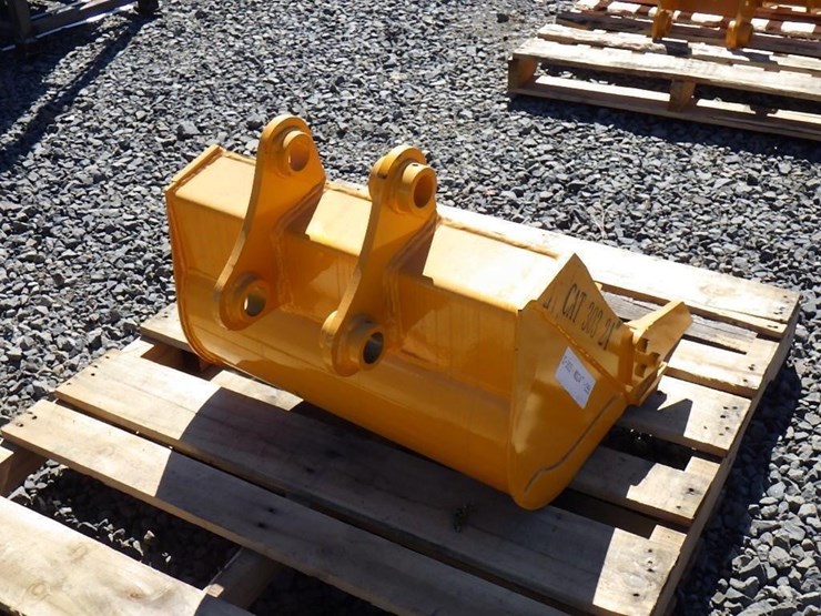 caterpillar-303-image-3