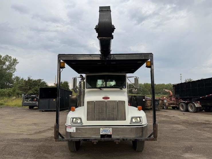 2003-peterbilt-330-image-8